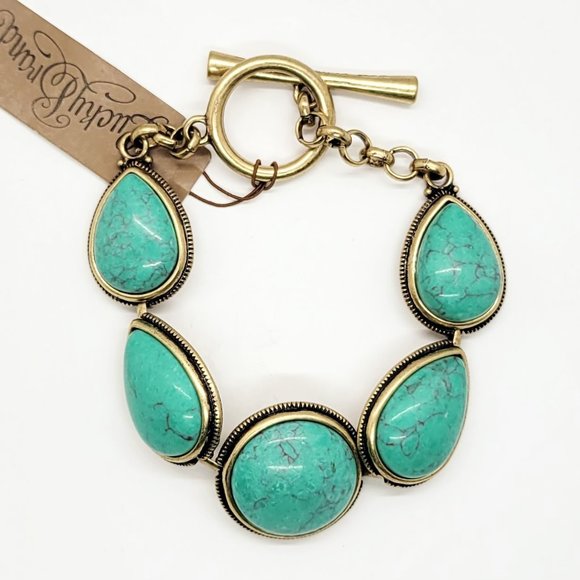 Lucky Brand Jewelry - Lucky Brand Goldtone & Semi-Precious Turquoise 7" Toggle Bracelet NWT